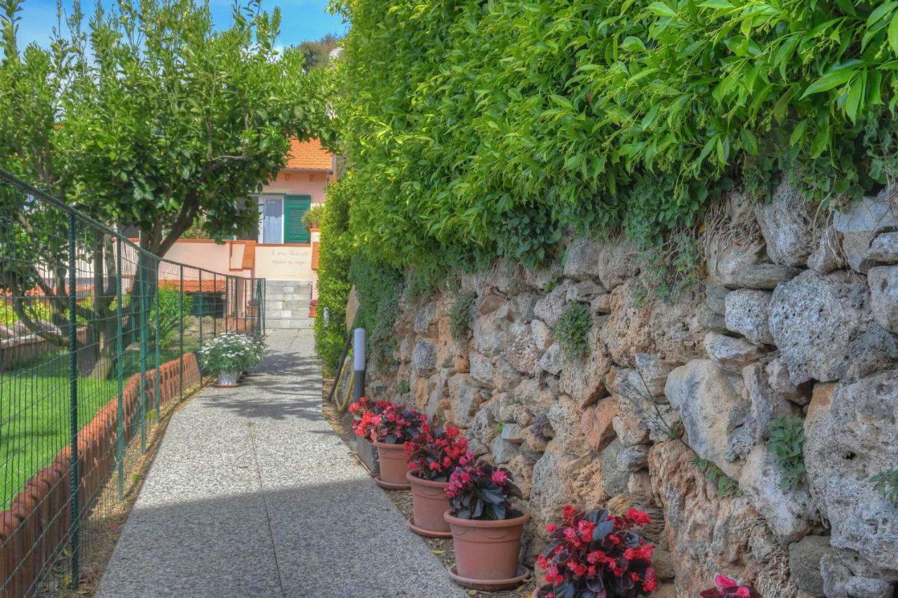 פינאלה ליגורה La Locanda Di Cucco מראה חיצוני תמונה